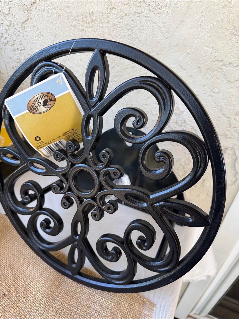 NWT Hampton Bay Decorative Hose Butler Black Cast Aluminum Wall Mount Organizer - Picture 10 of 14